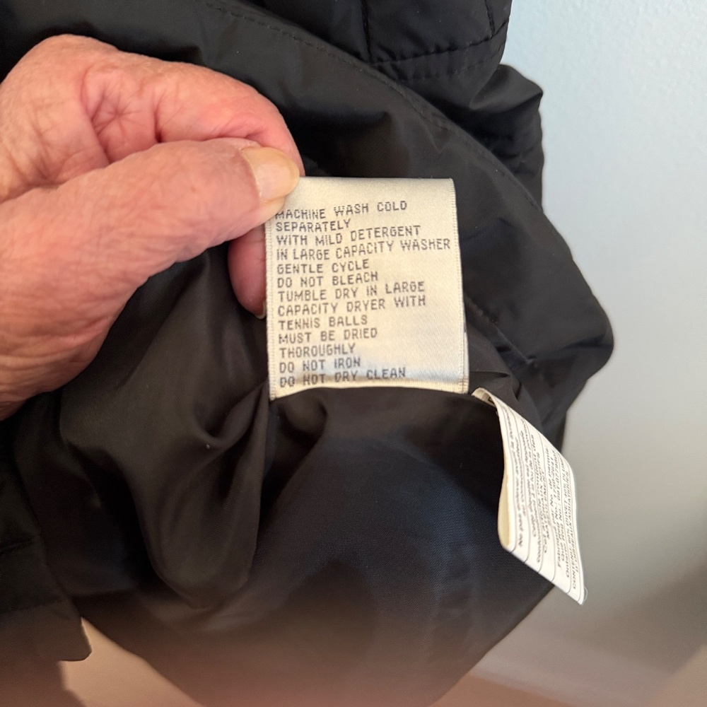 Larry Levine Down Puffer Coat --2X - Picture 7 of 7
